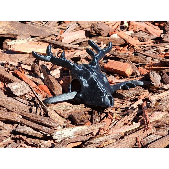 Deer Skull Hair Pin - Antler Hair Stick - Gothic Fantasy Wikka Cosplay Accessory - Picture 7 of 16